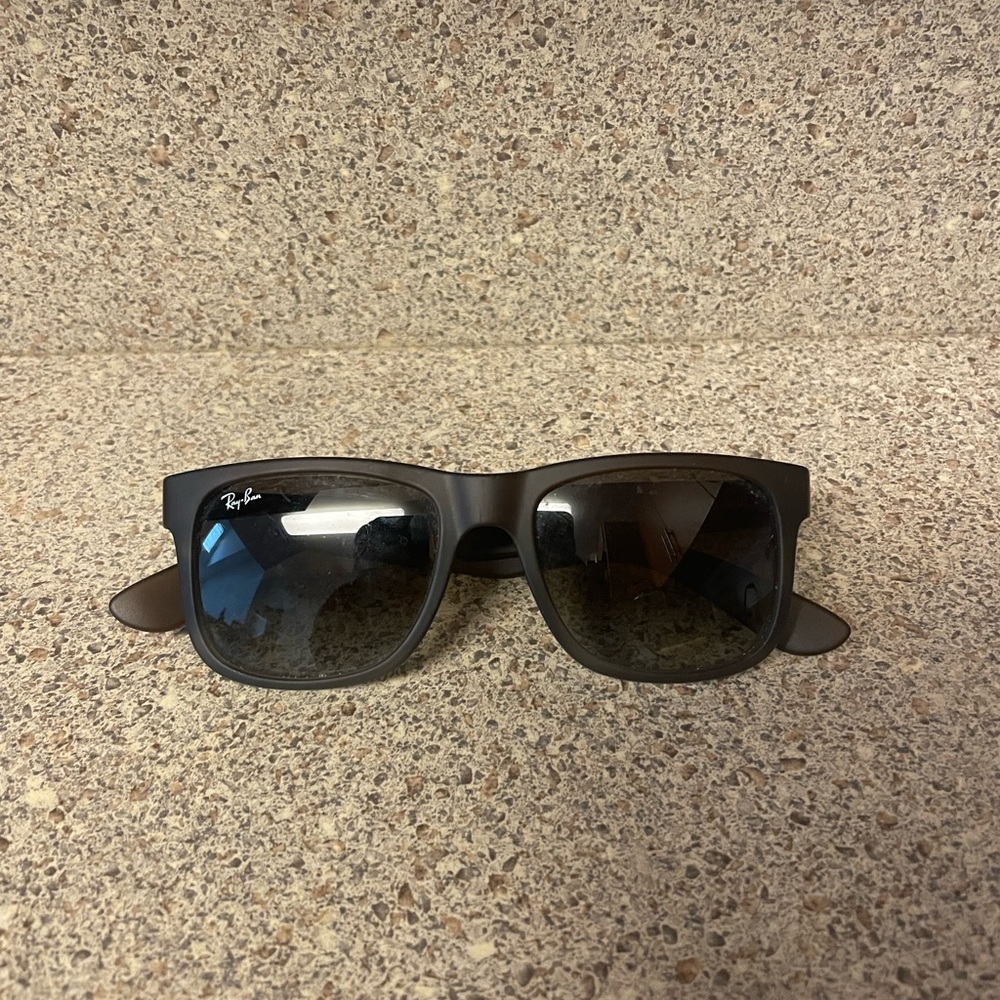Ray-Ban Justin Classic Sunglasses